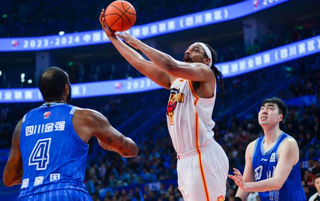 内马尔与40激战中国队分钟，锐不可当胜负难料！，TheShy焦点对战上演精彩一战的简单介绍-爱游戏体育